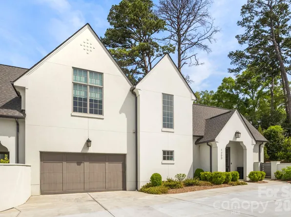 1355 S Kings Dr, Charlotte, NC 28207