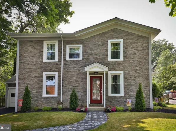 1010 Cloverhill Rd, Wynnewood, PA 19096