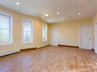 1701 White Plains Rd, Bronx, NY 10462