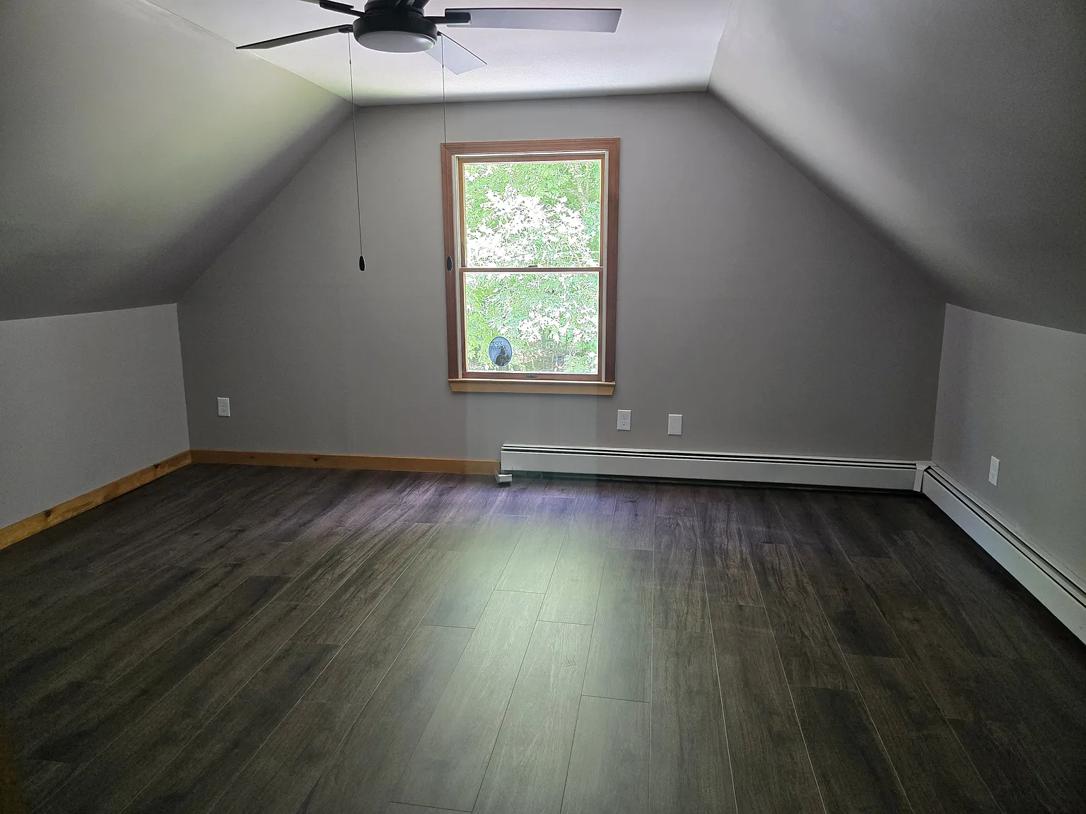 4 bed, 1296 sqft, $2,800 — Photo 3