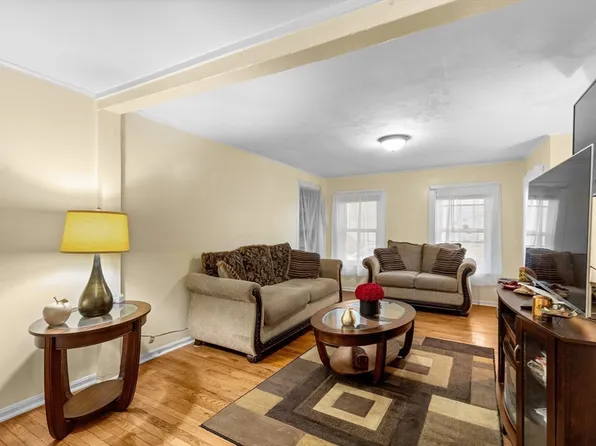 117 S Main St, Randolph, MA 02368