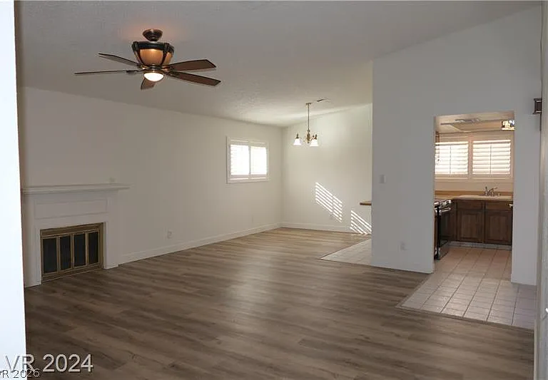 3335 Racquet St — Photo 5