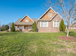 2409 Falcon Ln, Statesville, NC 28625