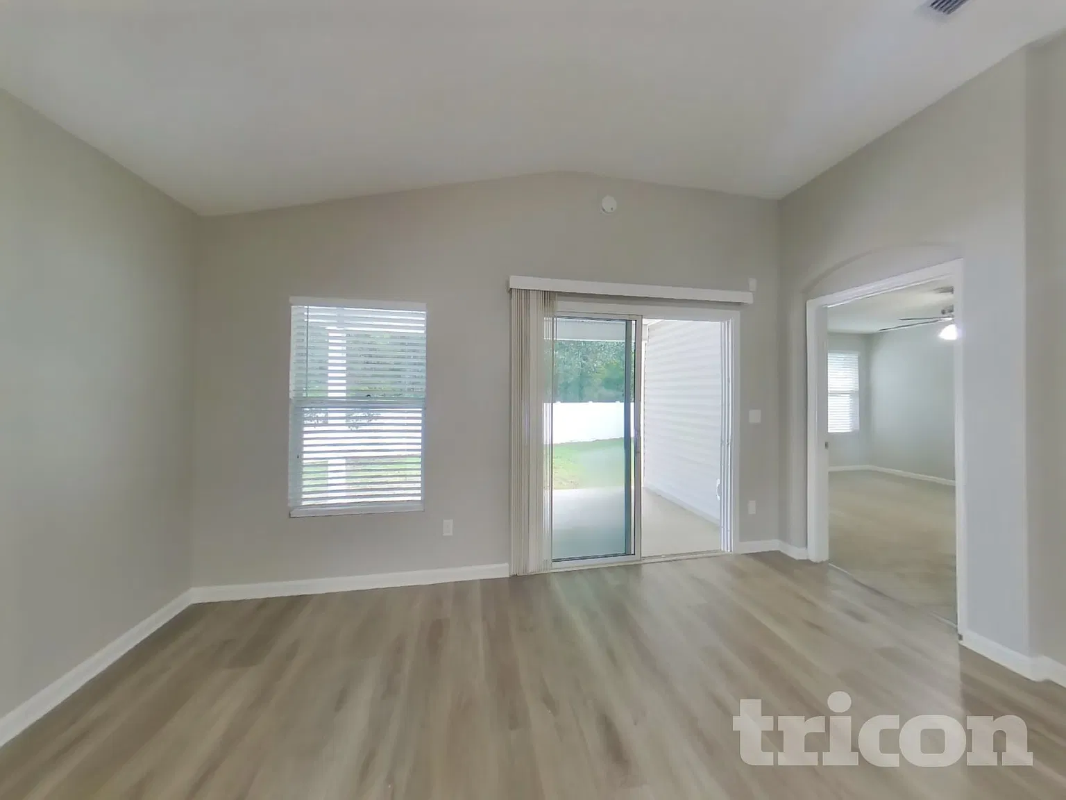 11089 Campus Heights Lane Jacksonville FL — Photo 2