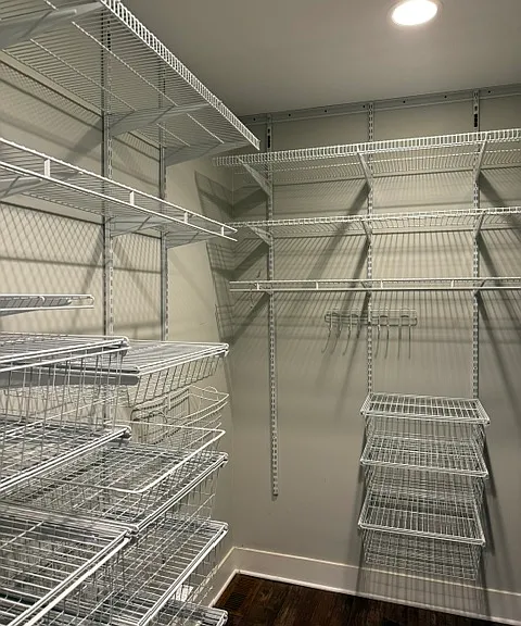 125 W Naperville Rd — Photo 12