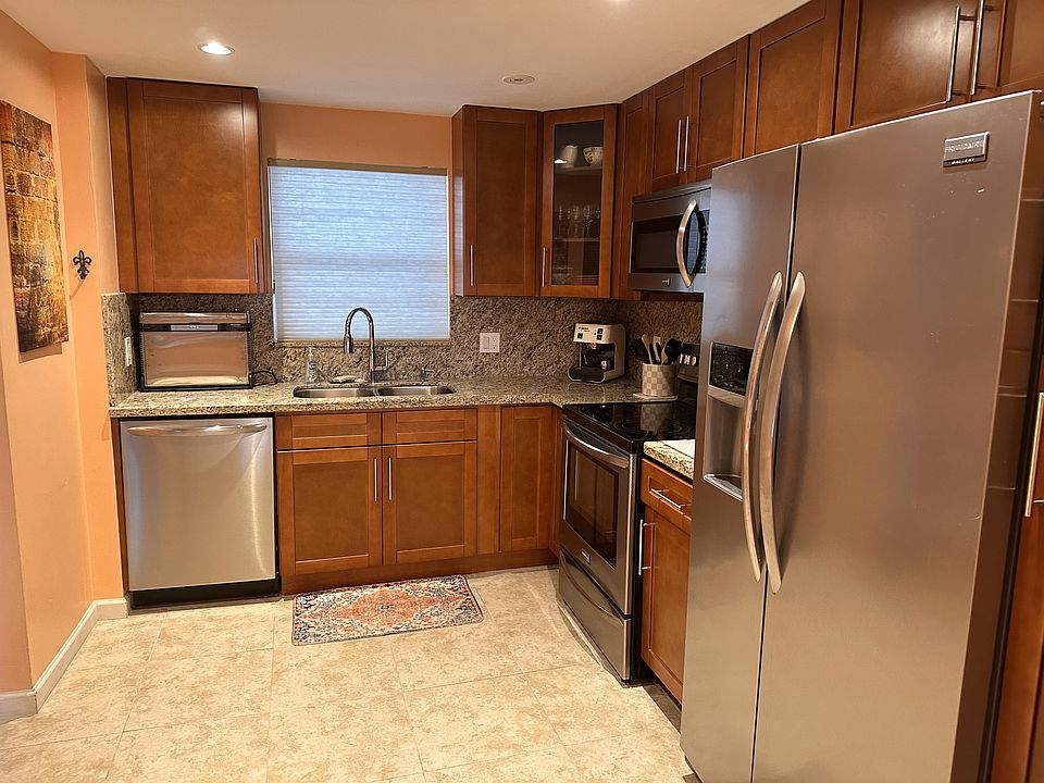 Open Kitchen to Dining & Living