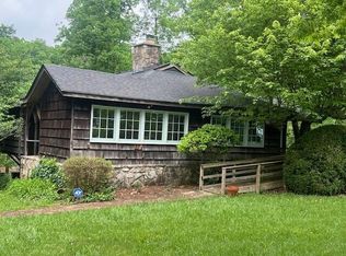 2113 E Brow Rd, Signal Mountain, TN 37377