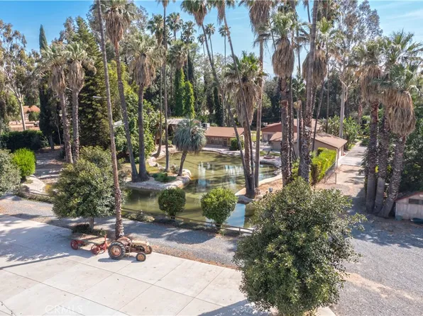 2083 Grace St, Riverside, CA 92504