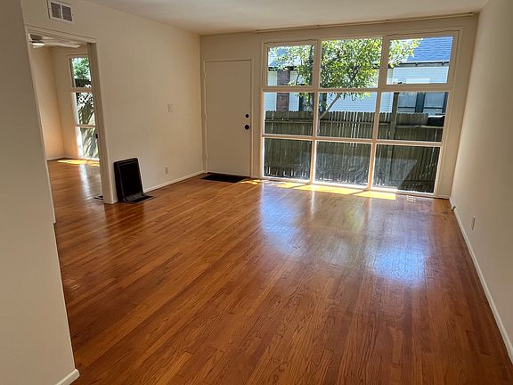 4th image of 58 N Wilson Ave #60