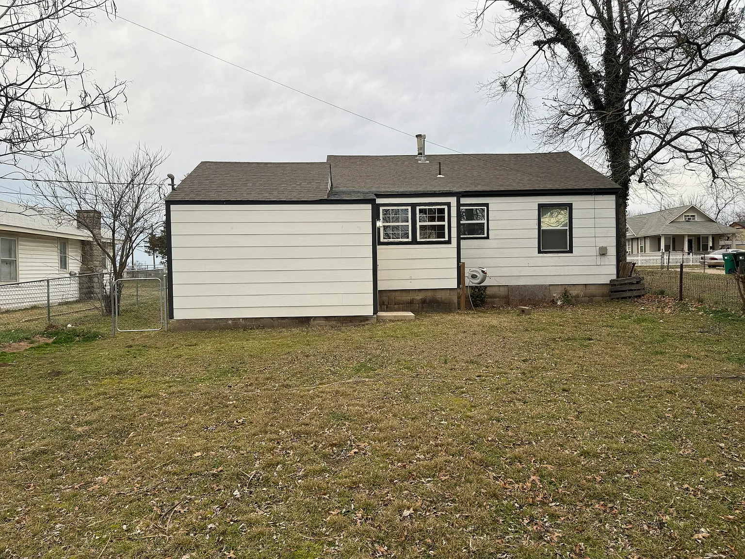 1304 East Lincoln Avenue — Photo 2