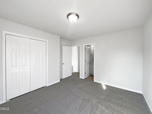 4th image of 3602 Thornwood Dr