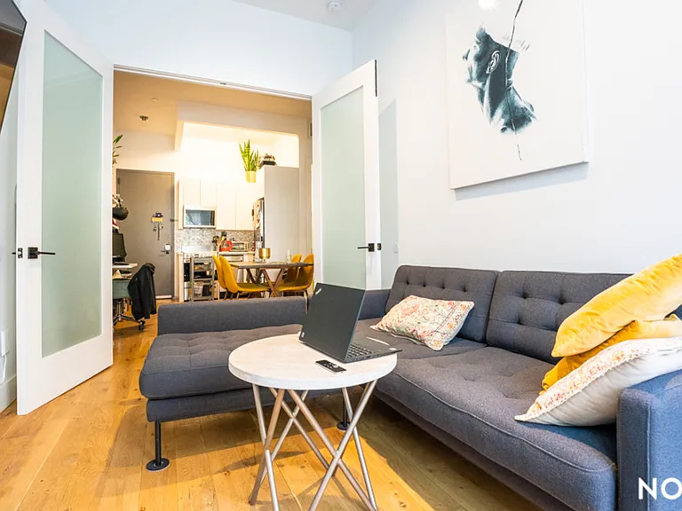 849 De Kalb Ave #1B — Photo 4