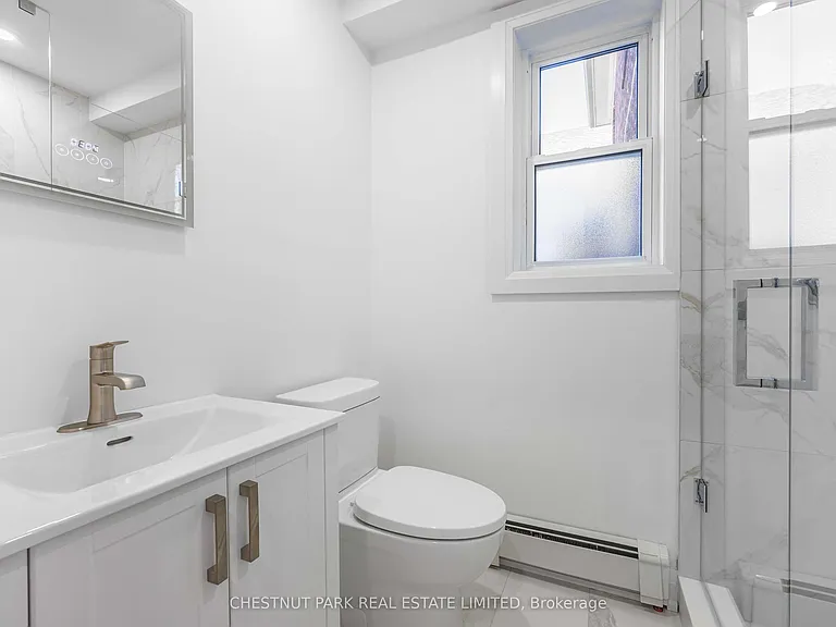54 McNairn Ave #UPPER — Photo 18