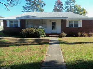 101 Mayflower Rd, Portsmouth, VA 23701