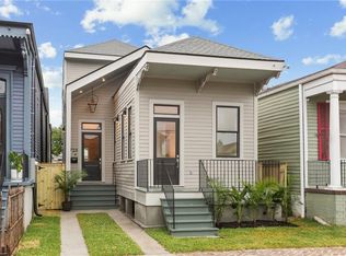725 9th St, New Orleans, LA 70115