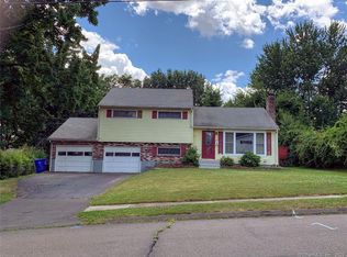 142 Sheridan Rd, Enfield, CT 06082