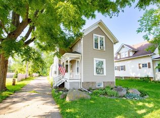 317 N 3rd St, Fort Atkinson, WI 53538