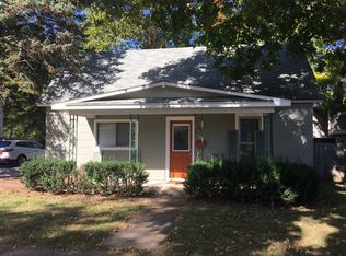 208 W Charles St, Champaign, IL