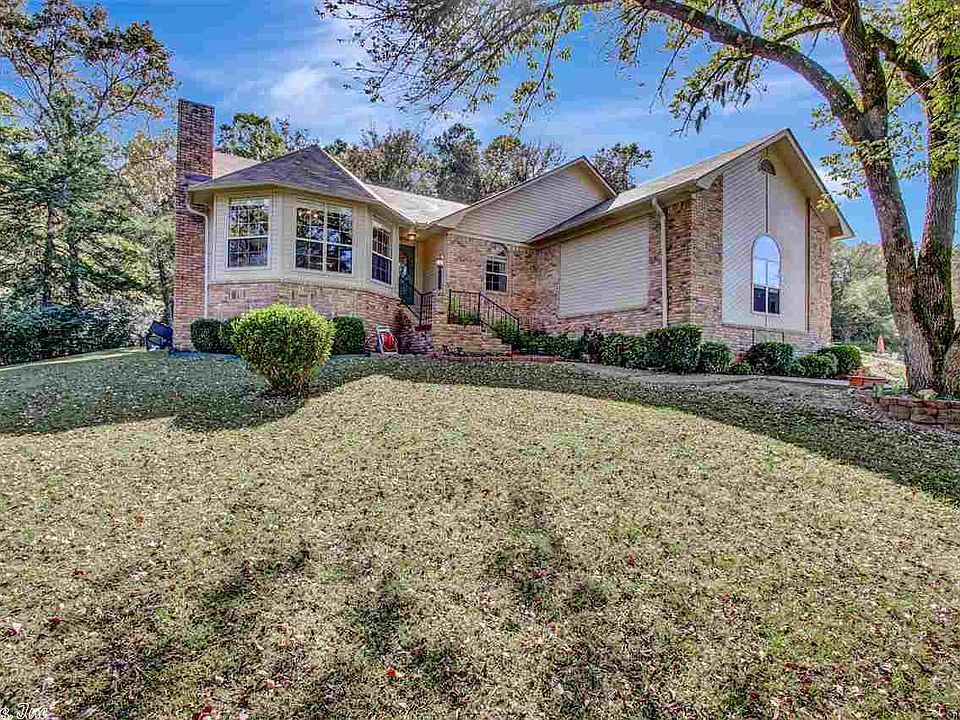 1st image of 190 Candlewood Ln