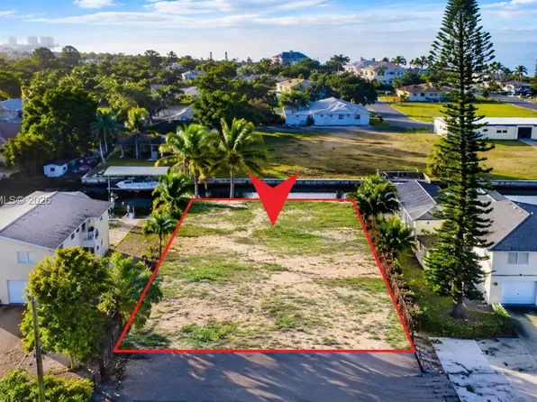 6 Pepita St, Fort Myers Beach, FL 33931