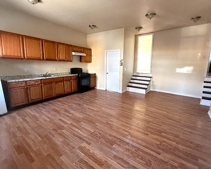 338 Myrtle Ave #1L — Photo 2
