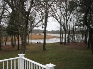 6 Volunteer Rd, East Sandwich, MA 02537