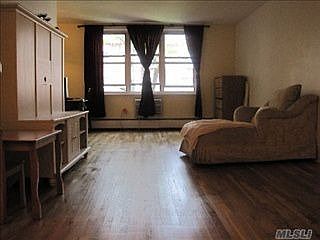 1st image of 20 Daley Pl APT 118