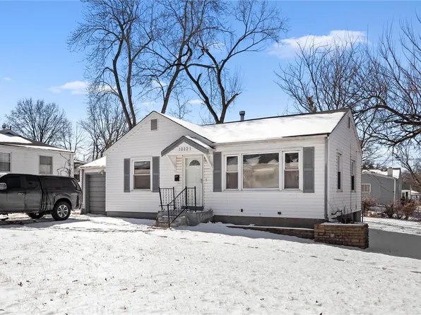 10121 Newbold Dr, Saint Louis, MO 63137