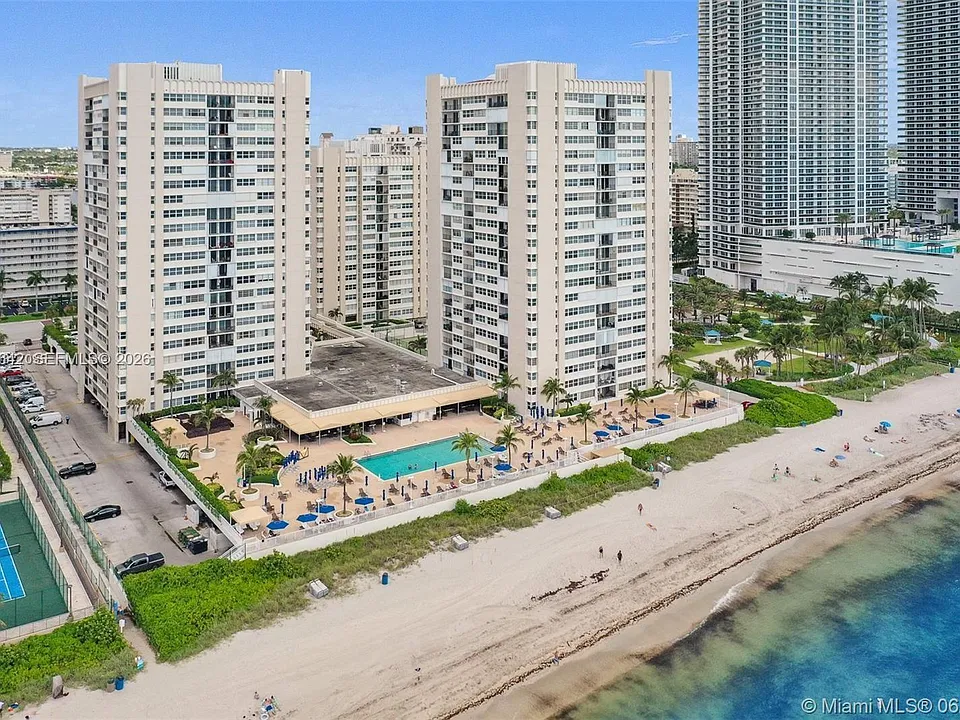 1904 S Ocean Dr #1607