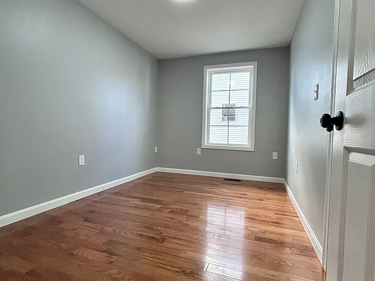 27 Amity St #1 — Photo 20