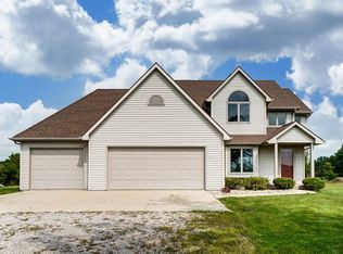 6427 County Road 40, Butler, IN 46721