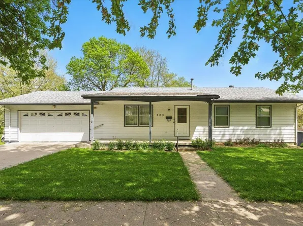203 N Hazel St, Glenwood, IA 51534