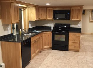 864 9th Ave SE, Rochester, MN 55904