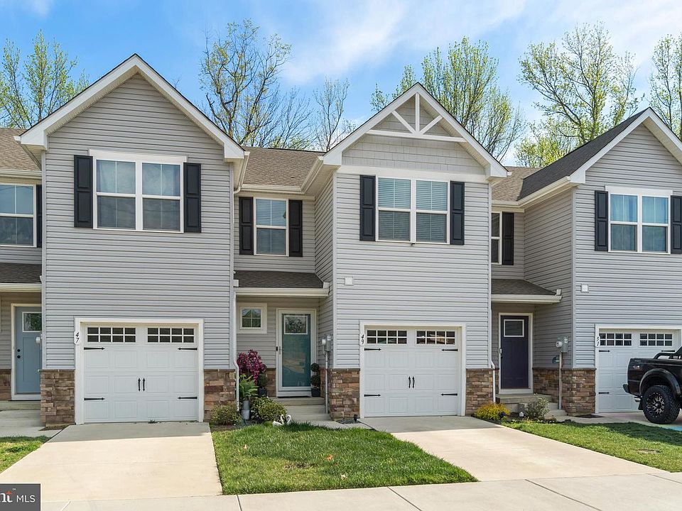 1st image of 49 Southwind Dr