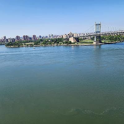 3rd image of 25-40 Shore Blvd #Penthouse 18n