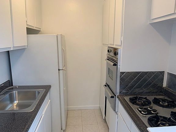 5th image of 102-30 Queens Blvd #6H