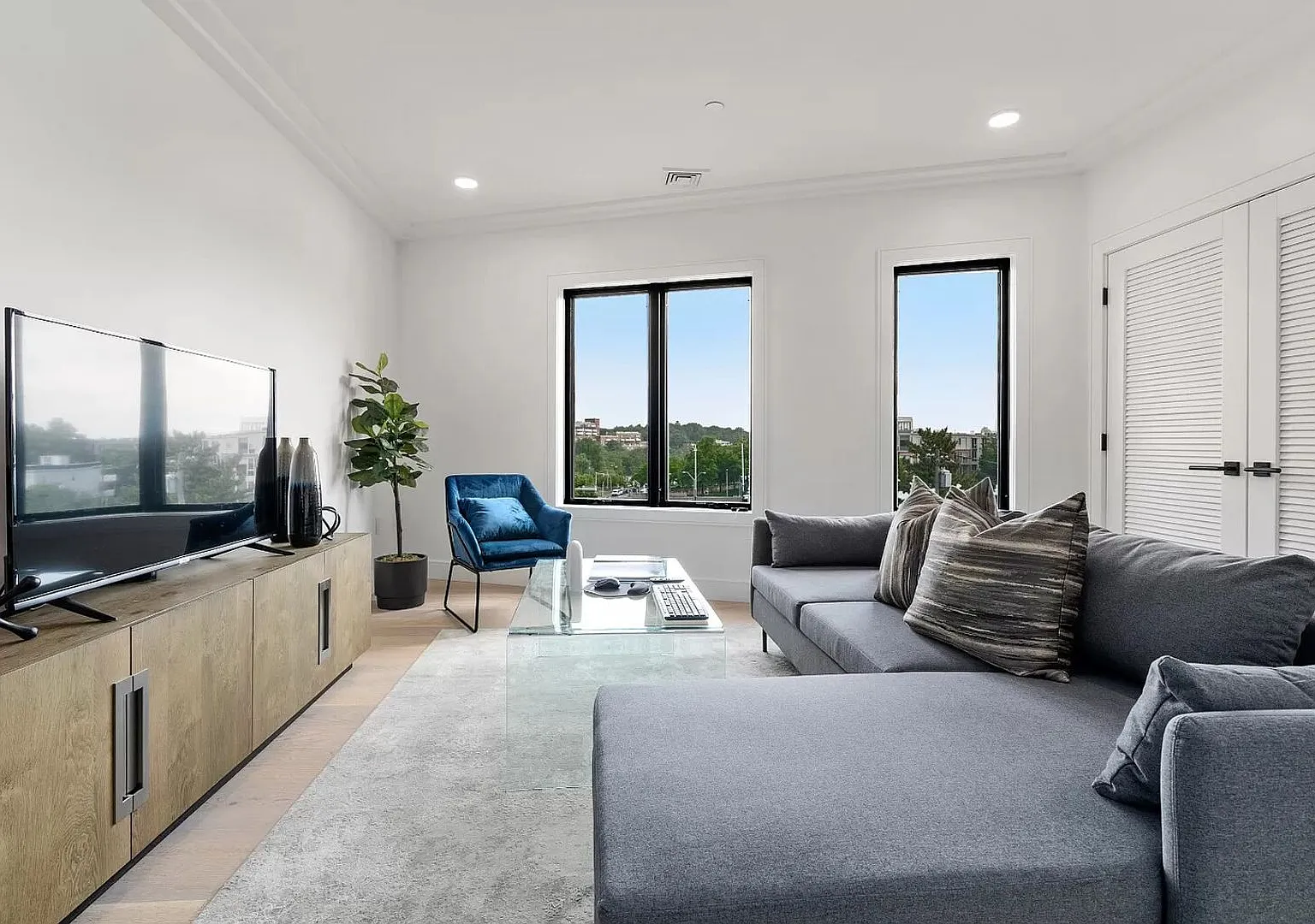 Sunny, Modern 1-Bed in Brighton — Photo 4