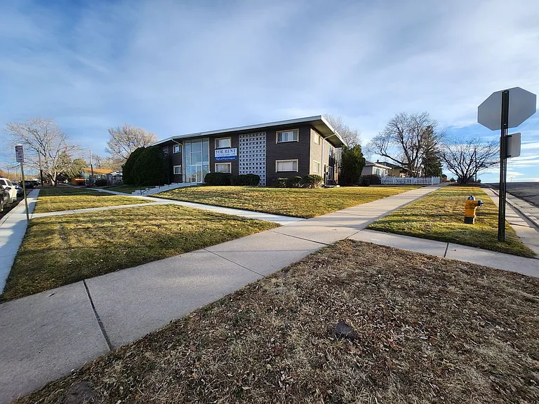 1505 E Kiowa St #102 — Photo 14
