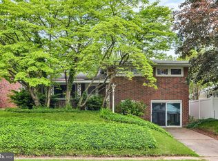 240 Walnut St, Highspire, PA 17034