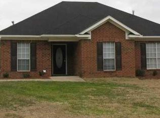 6880 Ching Lynch Rd, Mobile, AL 36618