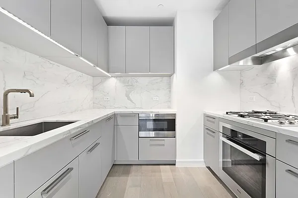 Sold by Compass | media 3