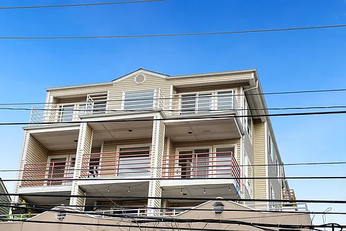 1828 Apartments Photo 1