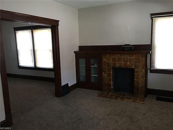5th image of 206 E Gorgas St