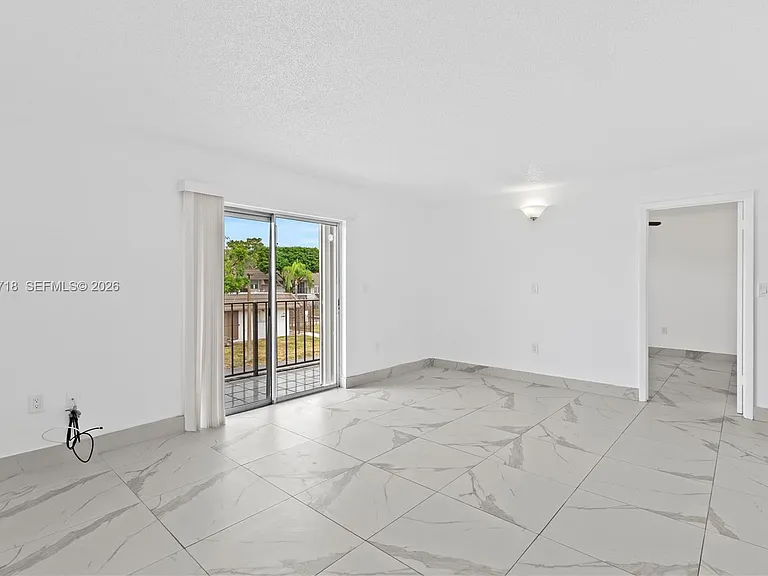 7011 SW 129th Ave #5 — Photo 5