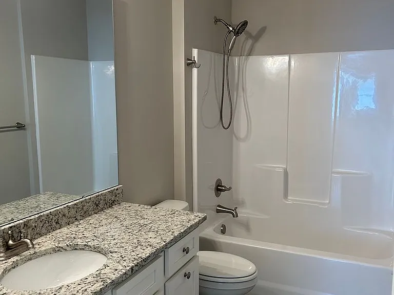 402 Prosperity Ave — Photo 10