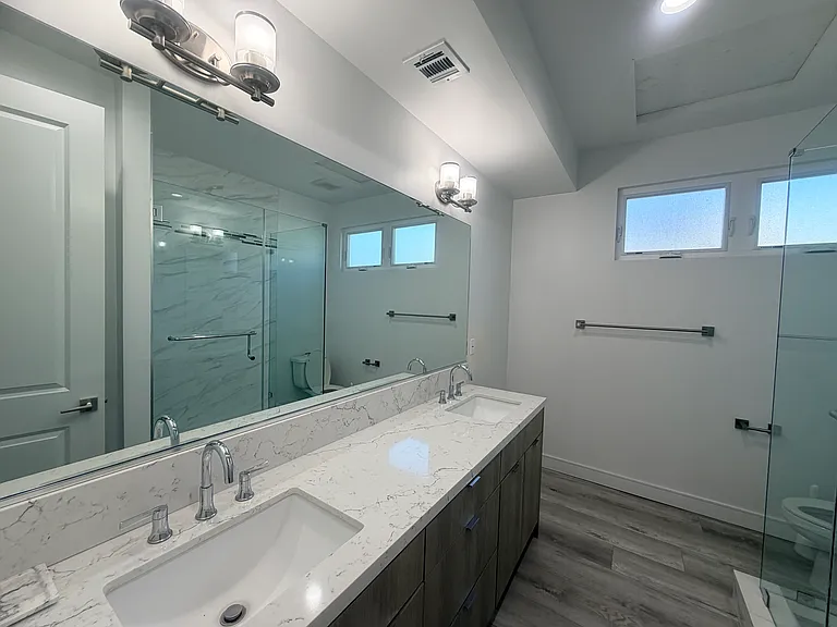 2516 Edwards Ave #D — Photo 11