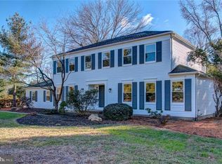 1 Adams Dr, Cranbury, NJ 08512