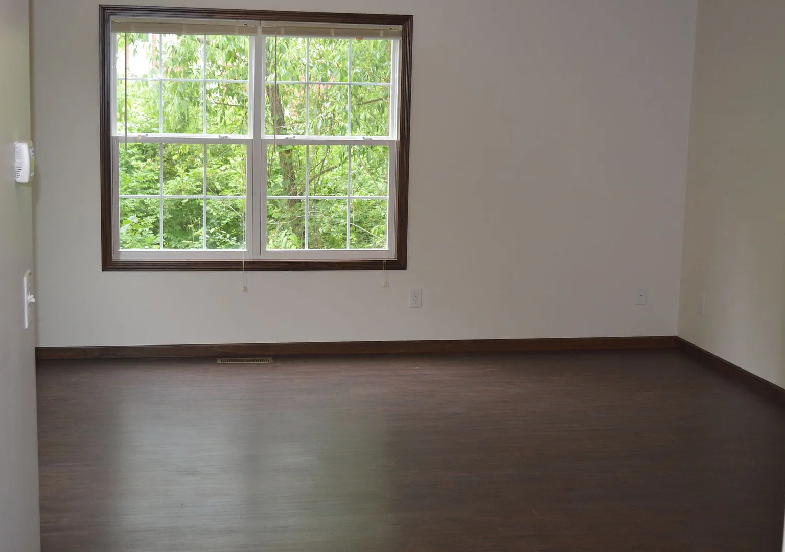 585 Birch Hill Drive 27 — Photo 3