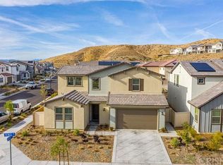 28705 Venus Ln, Canyon Country, CA 91350