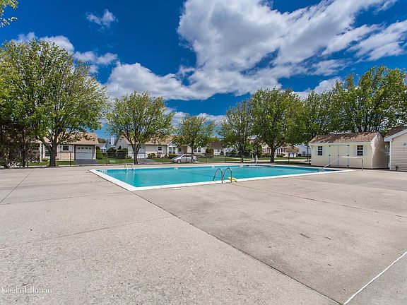 5th image of 2 Pilar Ln